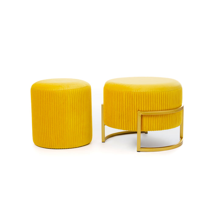 Set 2 pouf tondi in velluto
giallo senape 42X42X31CM / 30X30X31CM