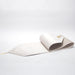 Runner tavola in velluto Bianco con nappa, 33X210CM, decorazione tavola, casa, eventi, complemento d'arredo , festa, matrimonio, natale, lavabile con acqua corrente o panno umido. In vendita sullo shop di Silani.