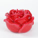 Candela decorativa laccata a forma di Rosa Rossa Ø 6 cm, con petali a rilievo e finitura lucida, perfetta come bomboniera e accessorio d' allestimento per eventi a tema e varie composizioni. Scopri i nostri articoli su Silani Srl.